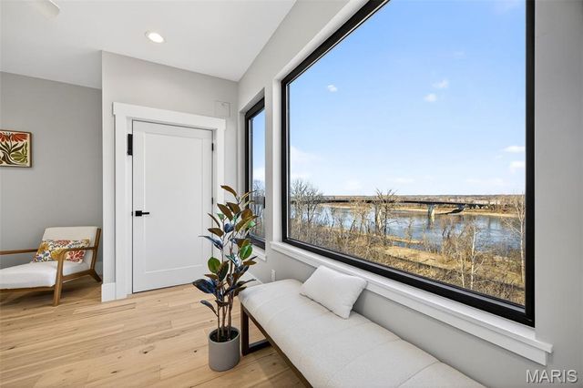 1019 River Bluff Drive, Washington, MO 63090