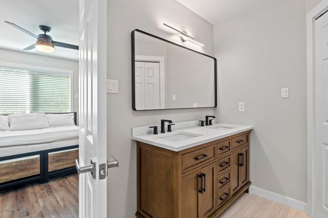 11811 Rotherham DR, Austin, TX 78753