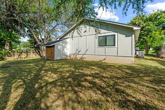 11811 Rotherham DR, Austin, TX 78753