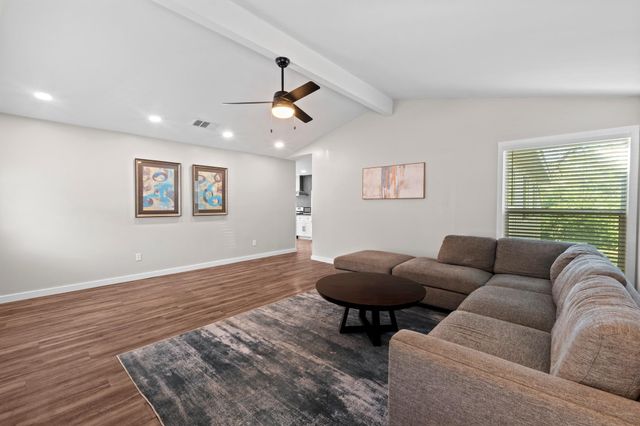 11811 Rotherham DR, Austin, TX 78753