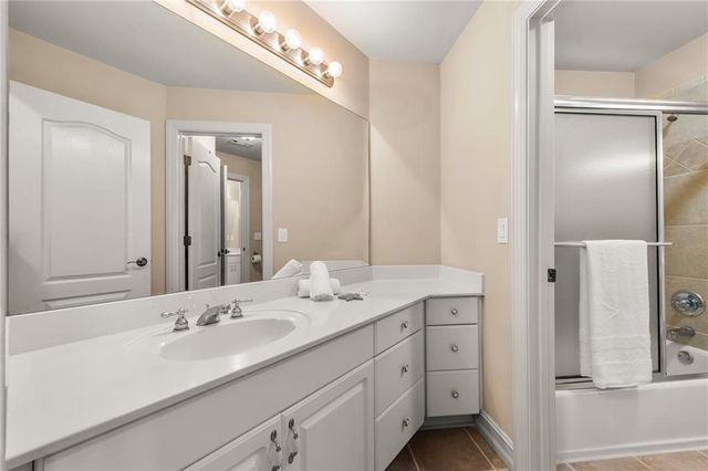 5300 Hill Road NW, Acworth, GA 30101