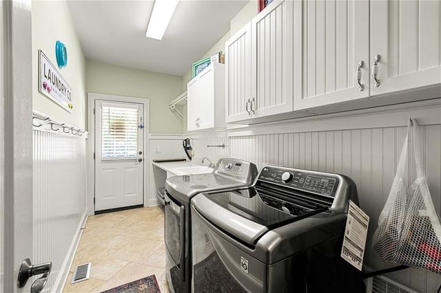 5300 Hill Road NW, Acworth, GA 30101