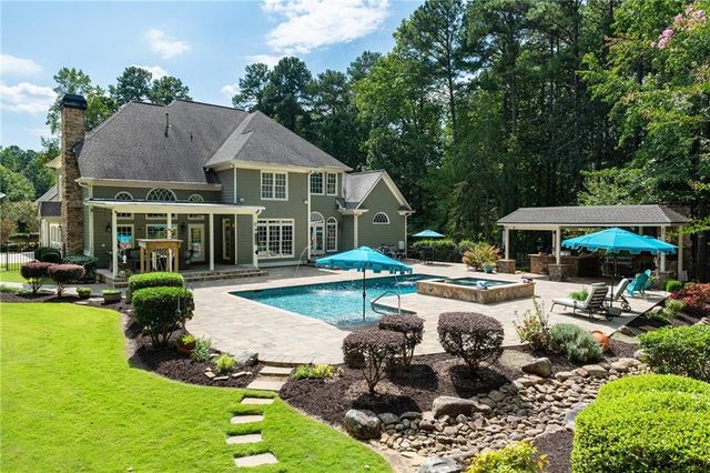 5300 Hill Road NW, Acworth, GA 30101