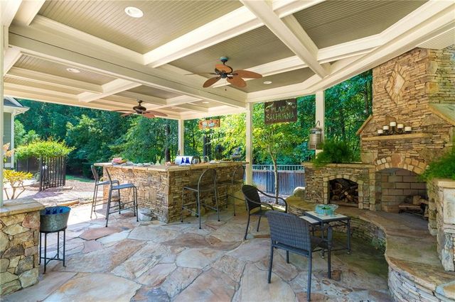 5300 Hill Road NW, Acworth, GA 30101