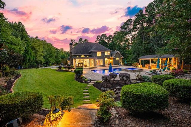 5300 Hill Road NW, Acworth, GA 30101