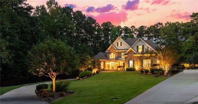 5300 Hill Road NW, Acworth, GA 30101
