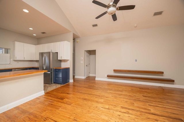 157 N Churchill Dr, St Augustine, FL 32086