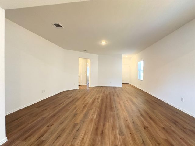 106 Maravillas BND, Bastrop, TX 78602