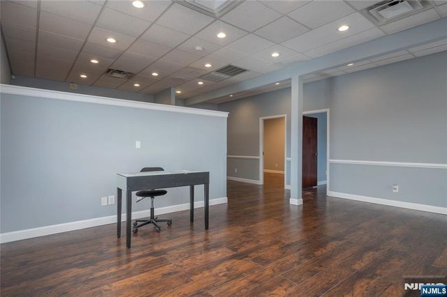 230 Market Street 3, Elmwood Park, NJ 07407