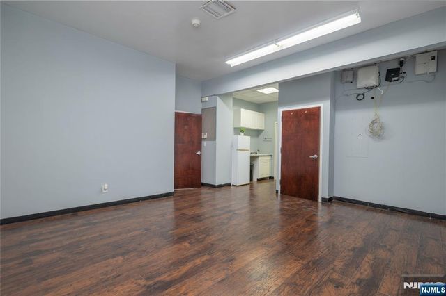 230 Market Street 3, Elmwood Park, NJ 07407