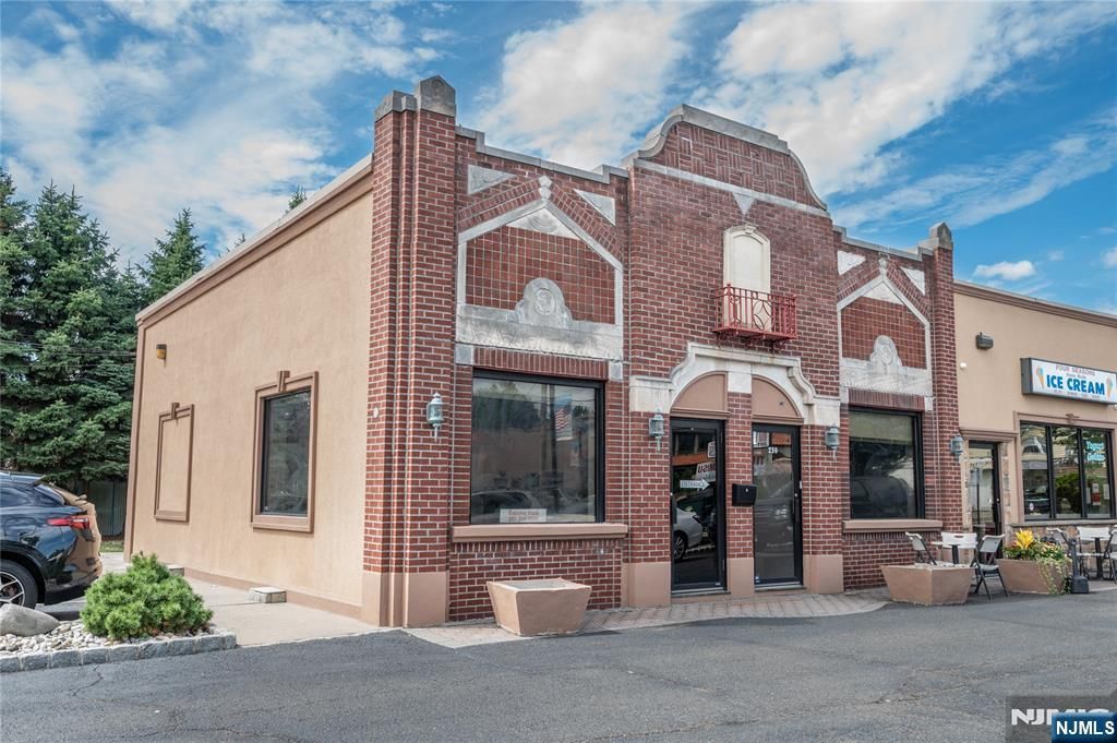 230 Market Street 3, Elmwood Park, NJ 07407