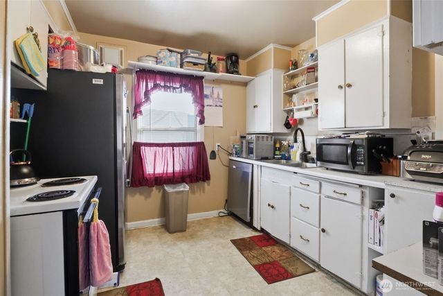 204 E Street, Ephrata, WA 98823