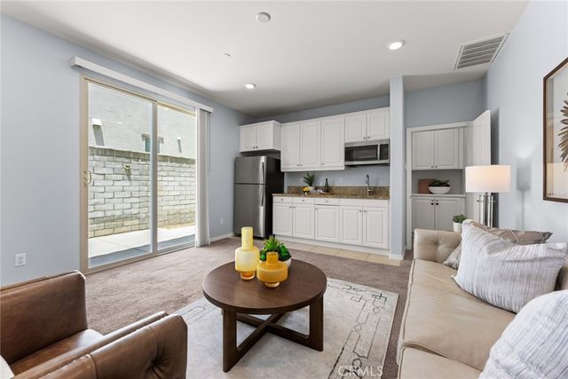 13268 Eaglebluff, Eastvale, CA 92880