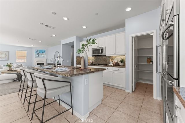 13268 Eaglebluff, Eastvale, CA 92880