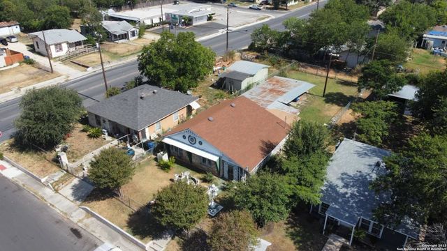 3927 W TRAVIS ST, San Antonio, TX 78207