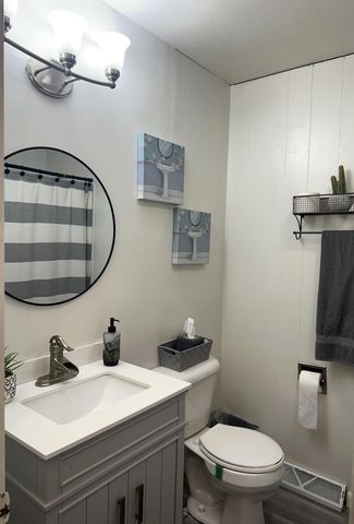 1243 N Lafayette Court, Griffith, IN 46319