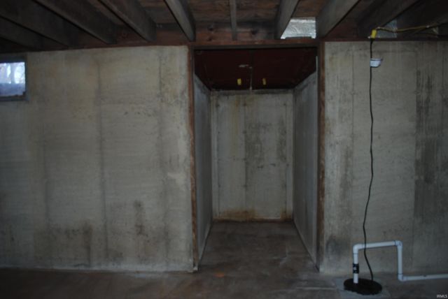 4632 Queen Road, Plymouth, IN 46563