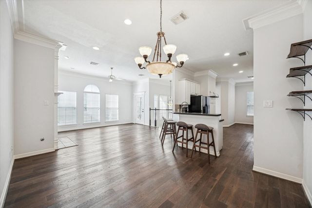 5208 Blossom Street 5, Houston, TX 77007