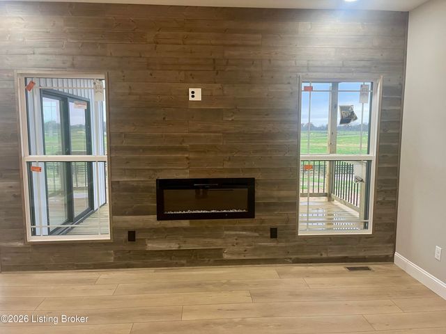 308 J Thompson Rd, Rineyville, KY 40162