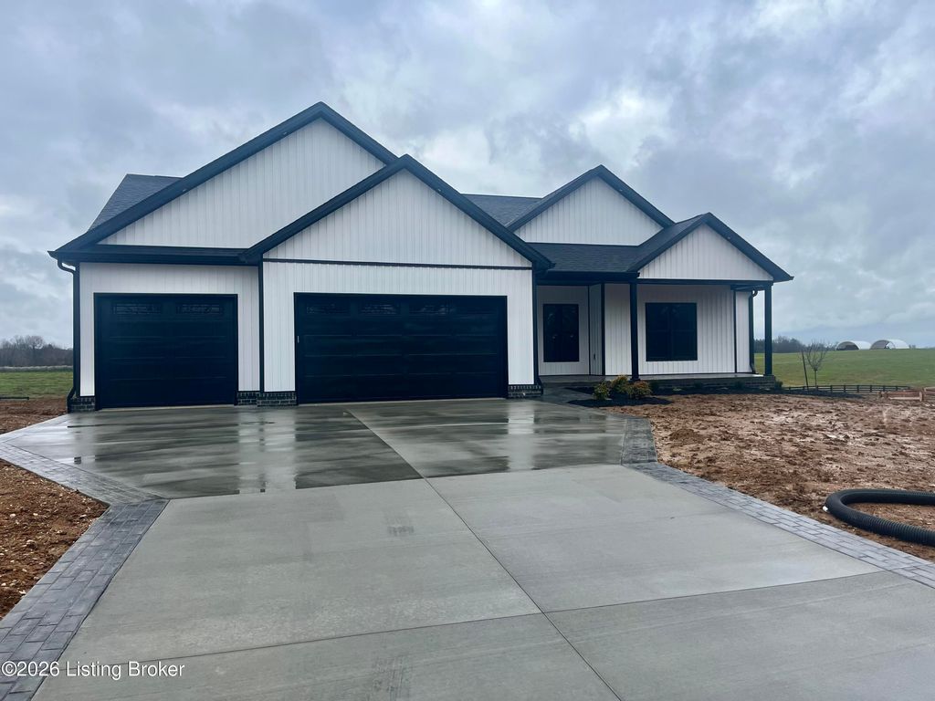 308 J Thompson Rd, Rineyville, KY 40162