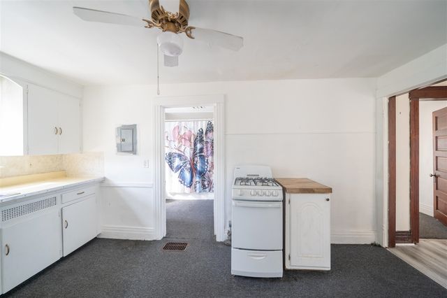 2656 10th Street, Wyandotte, MI 48192