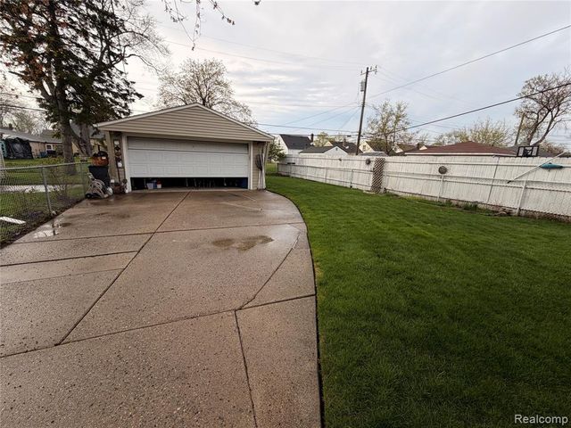 17389 Eddon Street, Melvindale, MI 48122