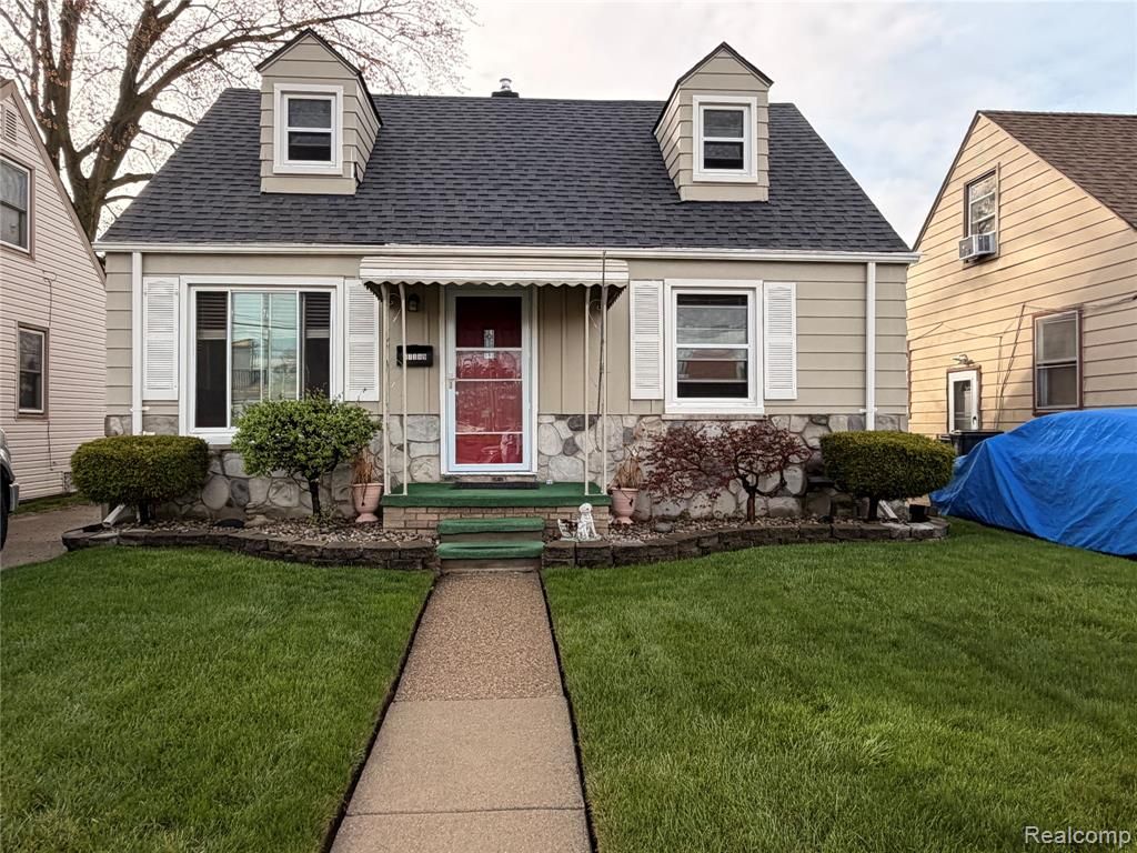 17389 Eddon Street, Melvindale, MI 48122