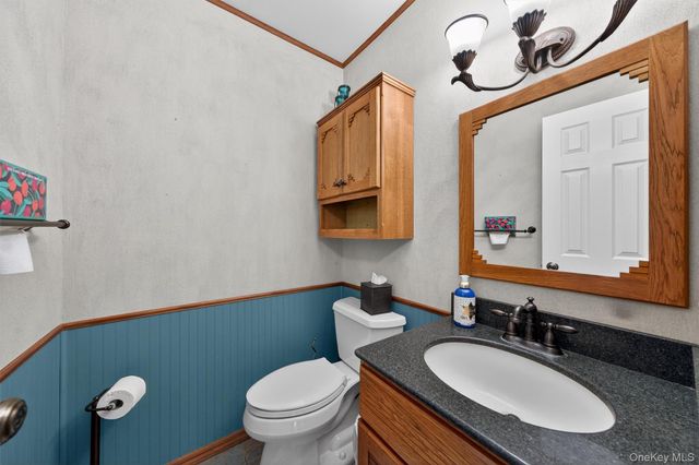 13 Butternut Court, Highland Mills, NY 10930