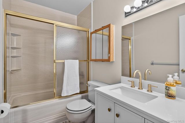 13 Butternut Court, Highland Mills, NY 10930