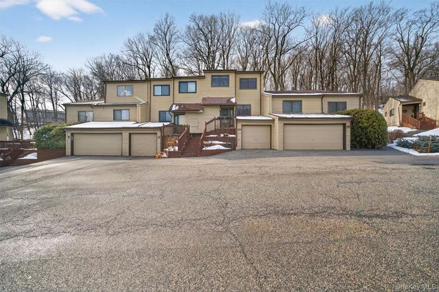 13 Butternut Court, Highland Mills, NY 10930