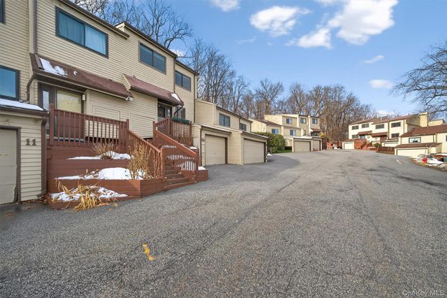 13 Butternut Court, Highland Mills, NY 10930