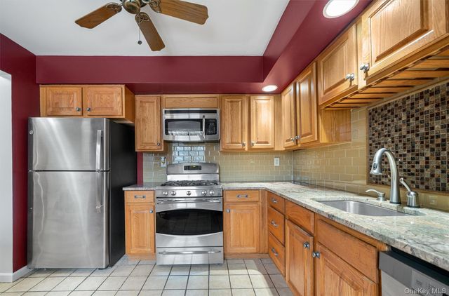 13 Butternut Court, Highland Mills, NY 10930