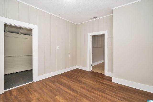 2321 10TH AVENUE N, Bessemer, AL 35020