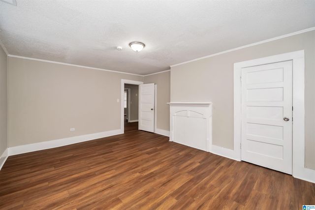 2321 10TH AVENUE N, Bessemer, AL 35020