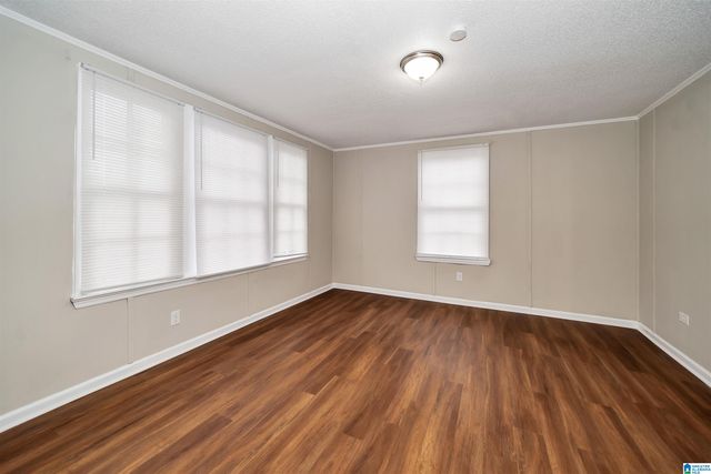 2321 10TH AVENUE N, Bessemer, AL 35020