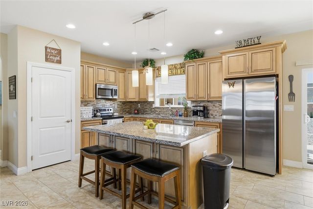 4800 Honey Locust Drive, Pahrump, NV 89061