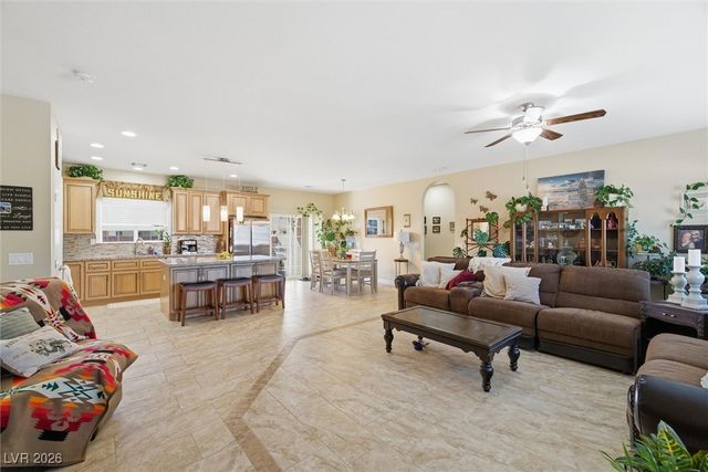 4800 Honey Locust Drive, Pahrump, NV 89061