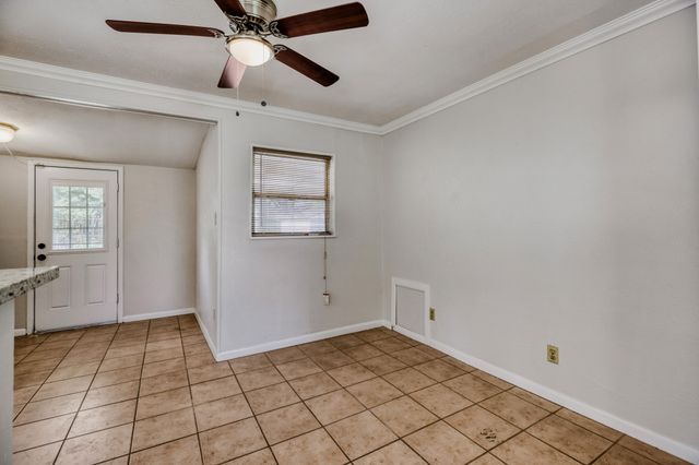 1017 Hoke Smith Drive, Dallas, TX 75224