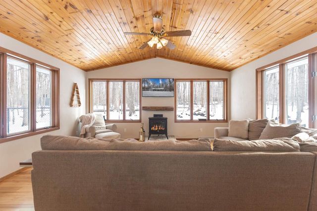 7186 CLARK POINT ROAD, Winneconne, WI 54986