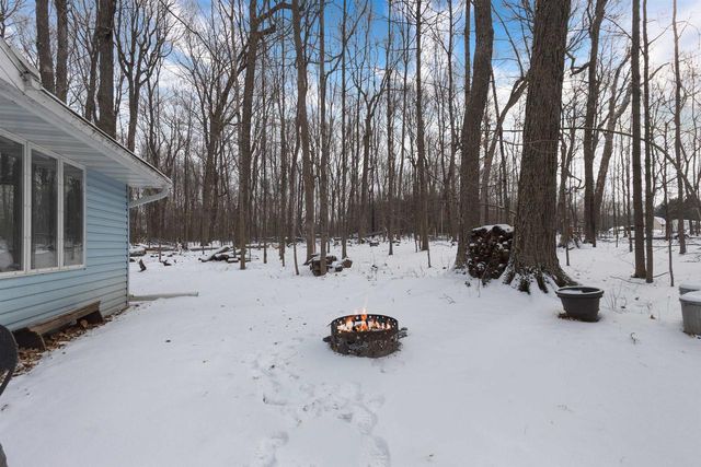 7186 CLARK POINT ROAD, Winneconne, WI 54986