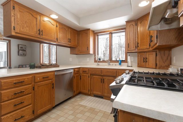 7186 CLARK POINT ROAD, Winneconne, WI 54986