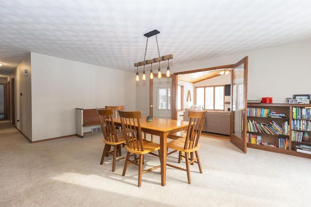 7186 CLARK POINT ROAD, Winneconne, WI 54986