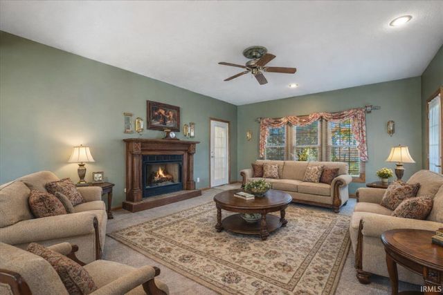 3960 E 500 N, Columbia City, IN 46725