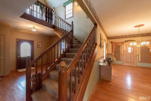 3960 E 500 N, Columbia City, IN 46725