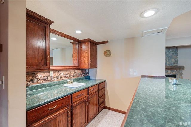 3960 E 500 N, Columbia City, IN 46725