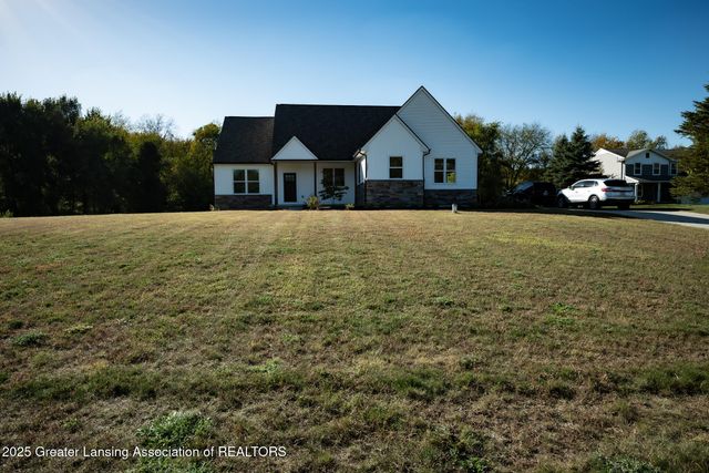 3081 Avonlea Knoll Way, Webberville, MI 48892