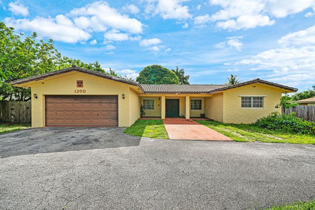 1200 NW 4TH Avenue, Boca Raton, FL 33432