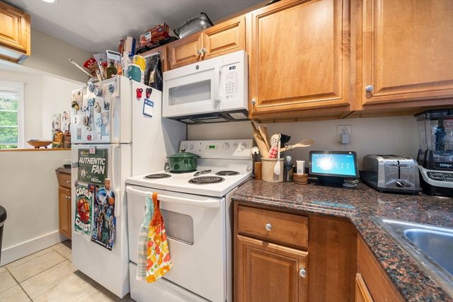 451 Park Dr 2B, Boston, MA 02215