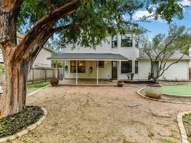 1803 Lion Heart DR, Cedar Park, TX 78613