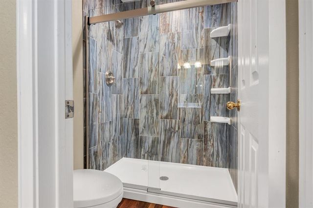 1803 Lion Heart DR, Cedar Park, TX 78613